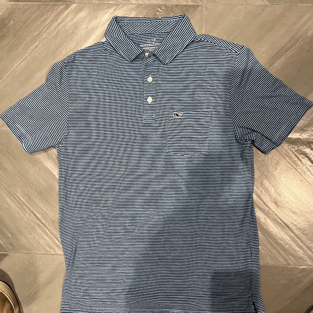 Vineyard vines mens size small  polo